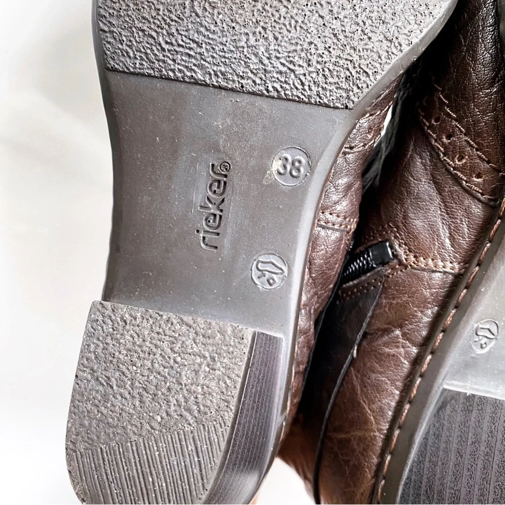 🍩 RIEKER DARK BROWN LEATHER SIDE BUCKLE CHUNKY HEEL BOOTIES! - Picture 11 of 15